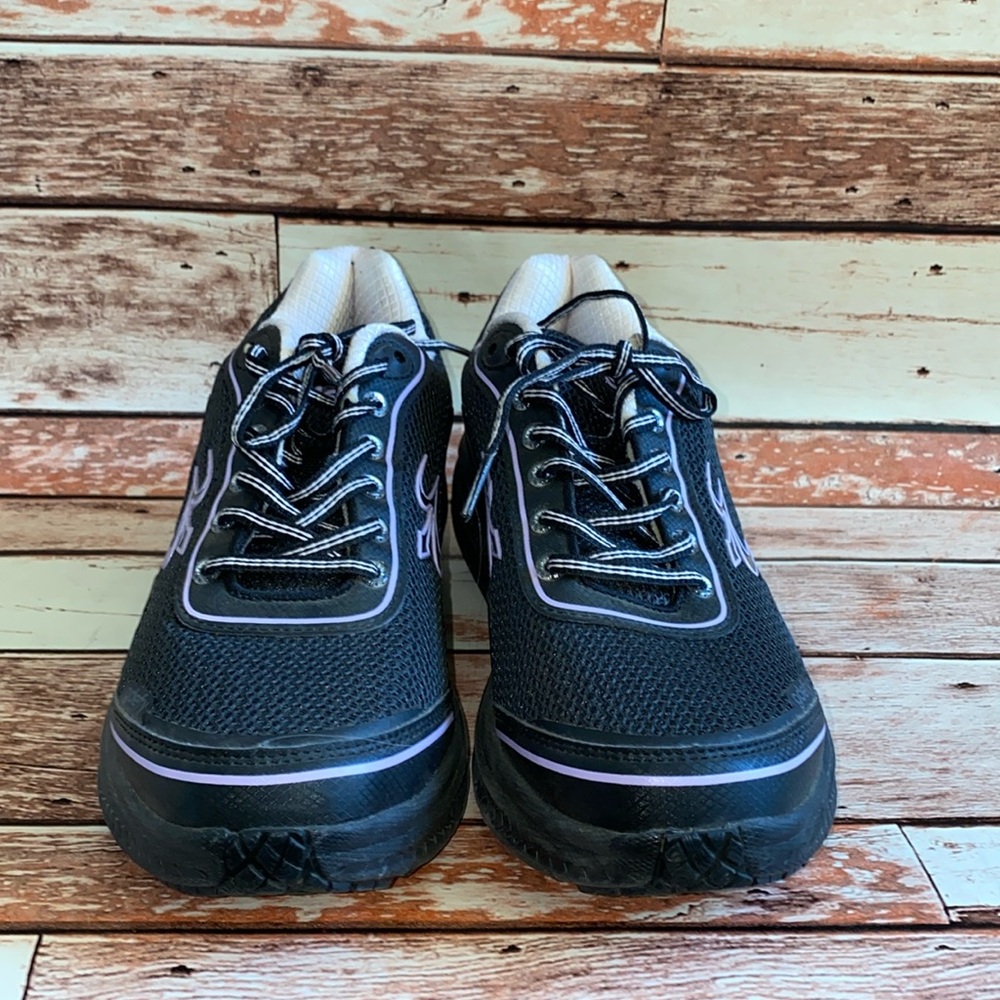 EUC G-Defy Mighty Walker Women’s 9.5